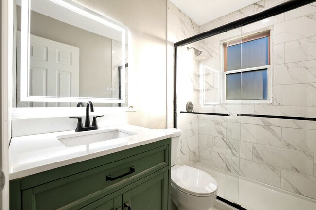 Building Photo - 75 Carthage Ln