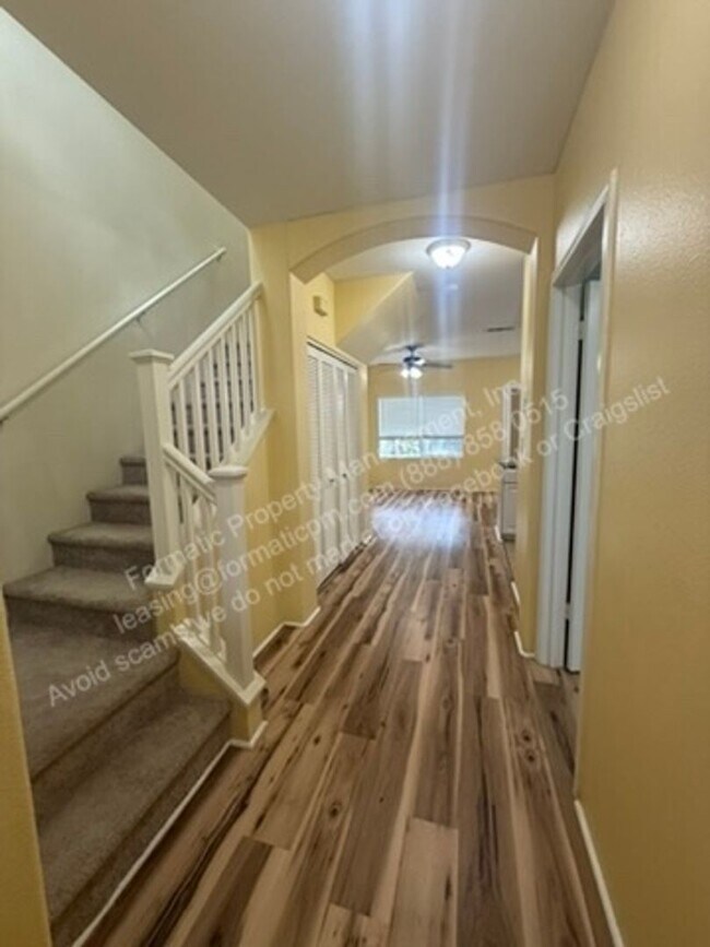 Building Photo - 91-1041-1041 Kaileolea Dr