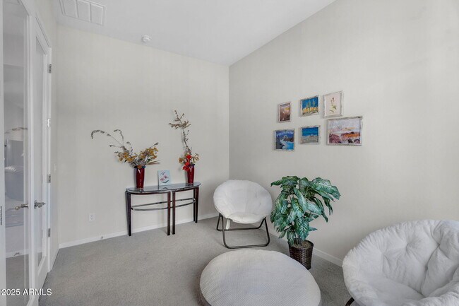 Building Photo - 866 W Flatiron Trl