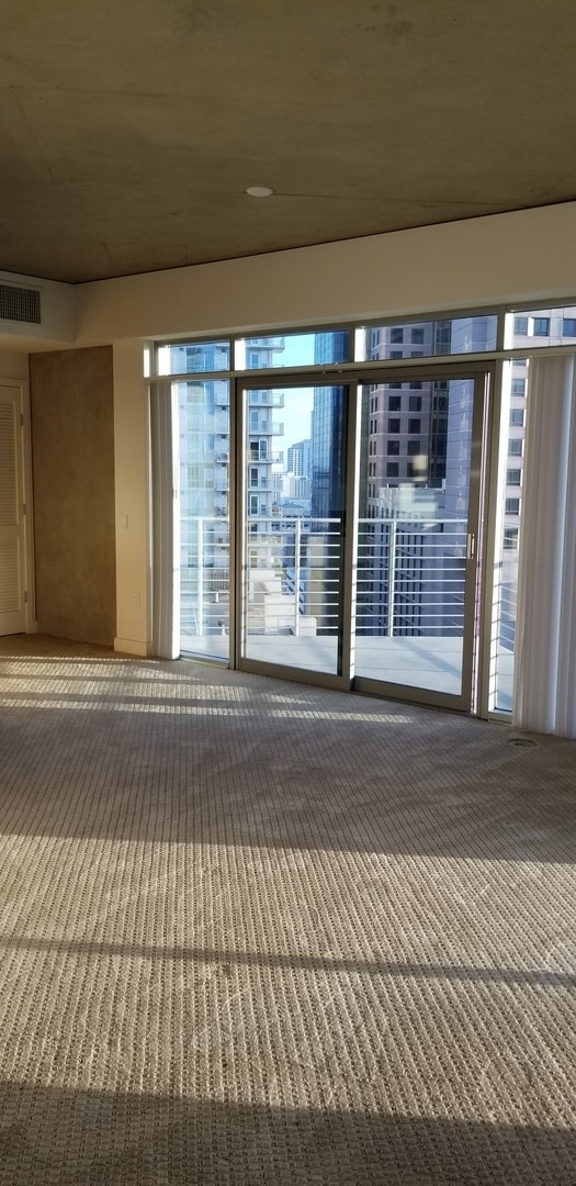 Building Photo - Cortez Hill 2 bed 2bath (downtown), 1217 sqft 2 balconies w/ Great Views!
