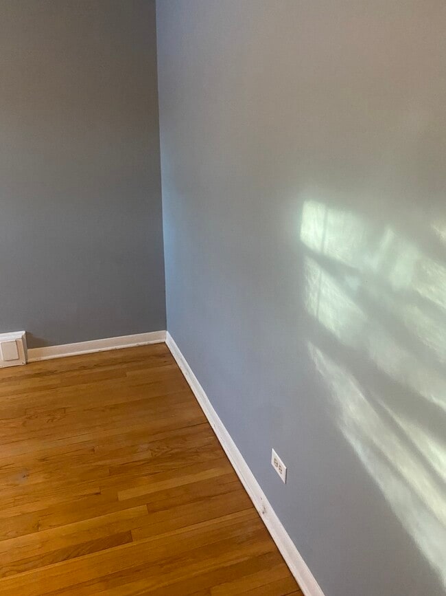 Building Photo - 156 Park Pl