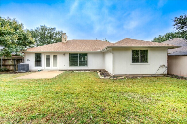 Building Photo - 1411 Township Ct