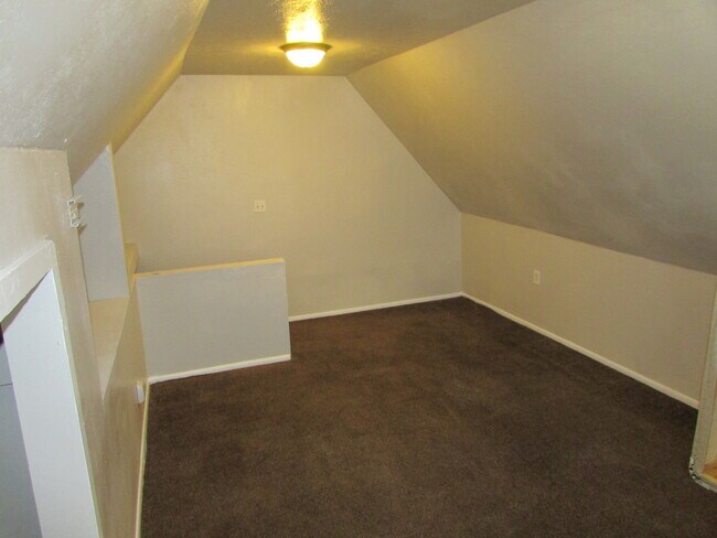 Building Photo - Pet friendly home in Spanish Fork