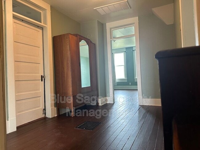 Building Photo - 1226 Tremont St