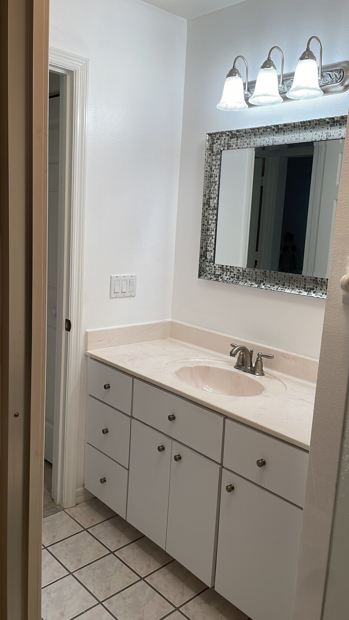 Building Photo - 6126 SW 84th Place Rd