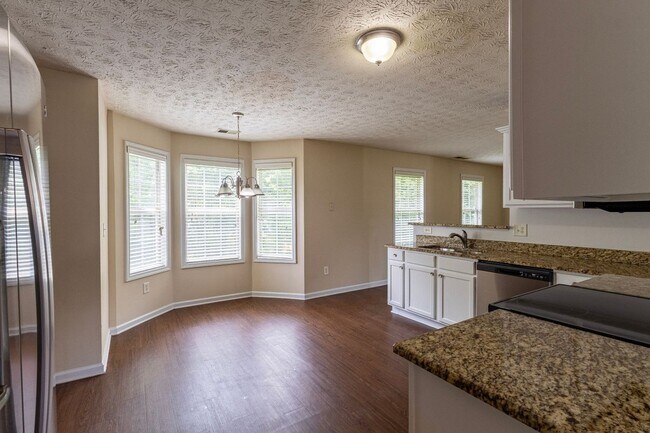 Building Photo - 2432 Pendergrass Ln