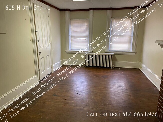 Building Photo - 605 N 9th St