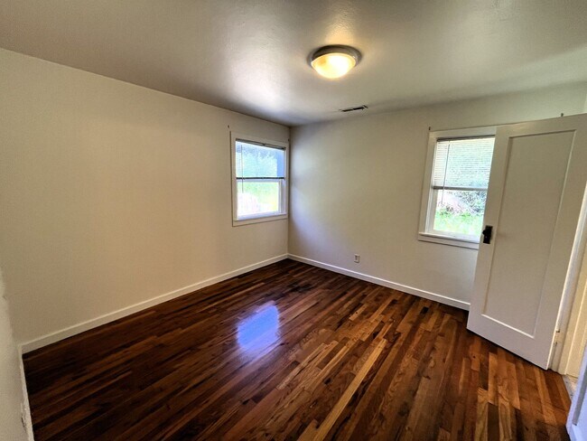 Building Photo - Pet-Friendly Private Home On Large Lot With Detached Garage!