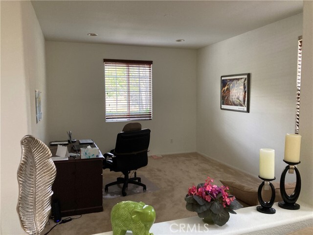 Building Photo - 35689 Pecan Tree Ln