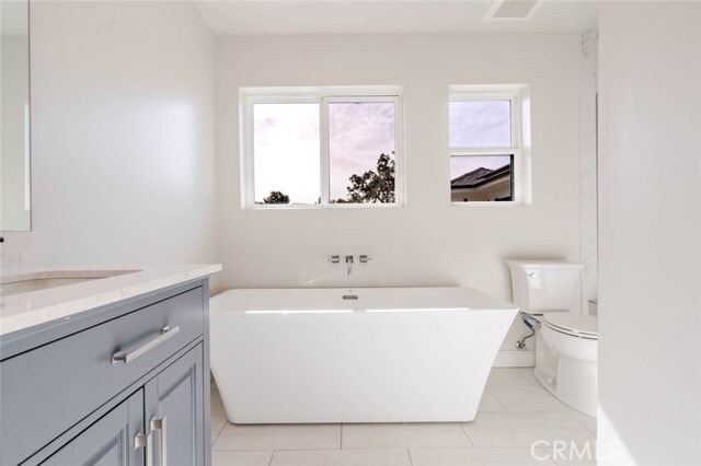 Building Photo - 10754 Nassau Ave