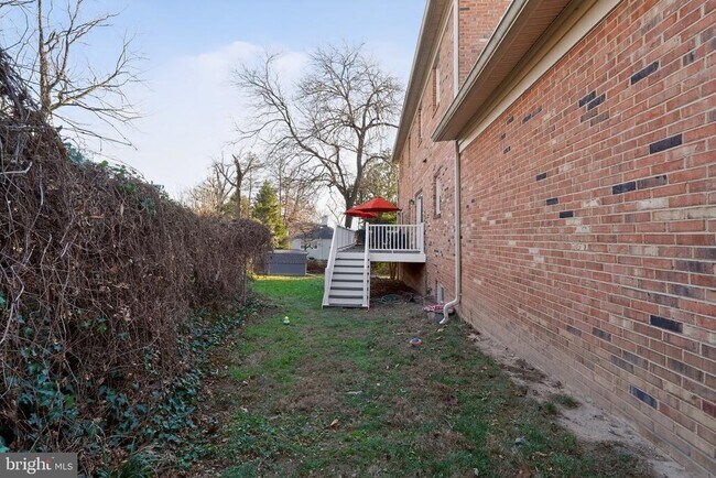 Building Photo - 1905 47th St NW