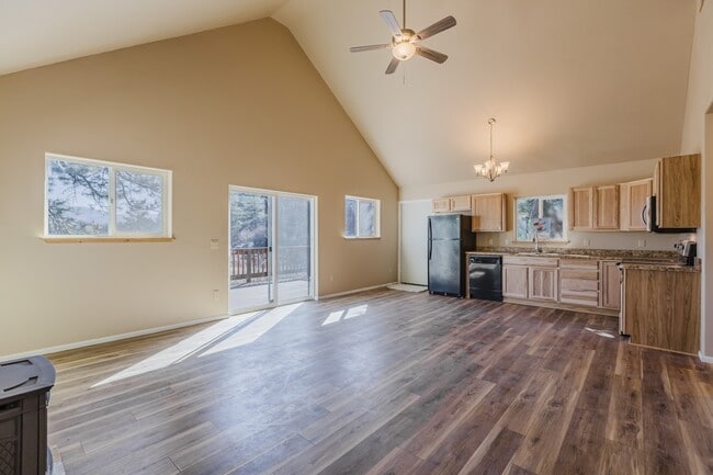 Building Photo - 337A Brookhill Dr
