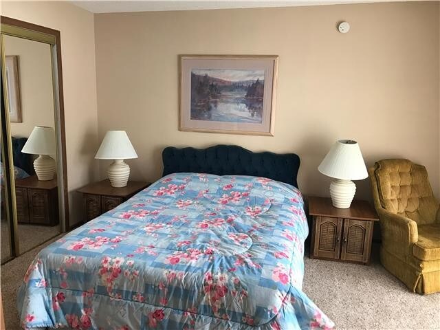 Building Photo - 8153 Holmes Rd