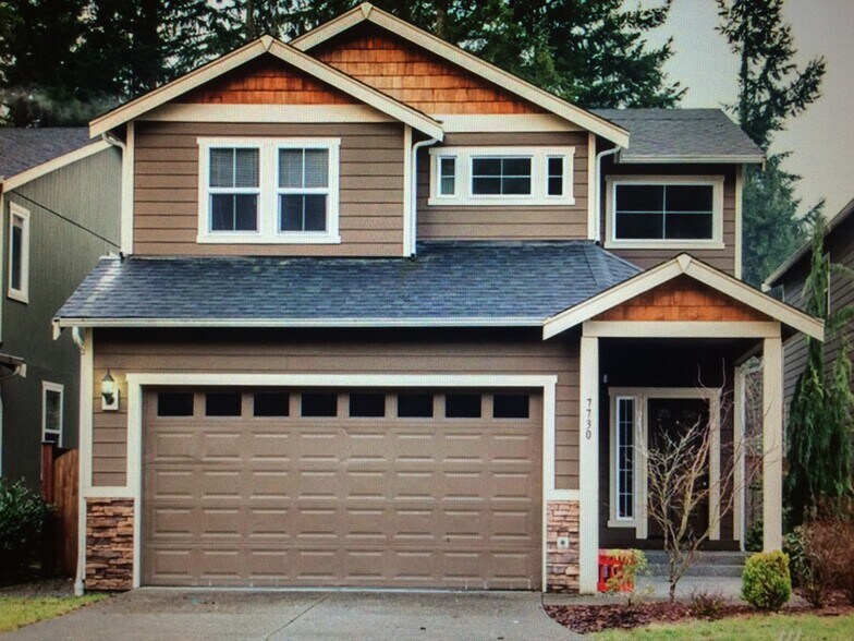 Building Photo - 7730 181st Street East