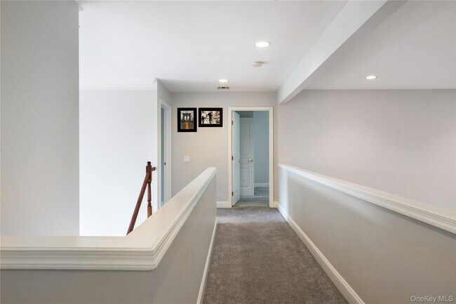 Building Photo - 48 Avolet Ct