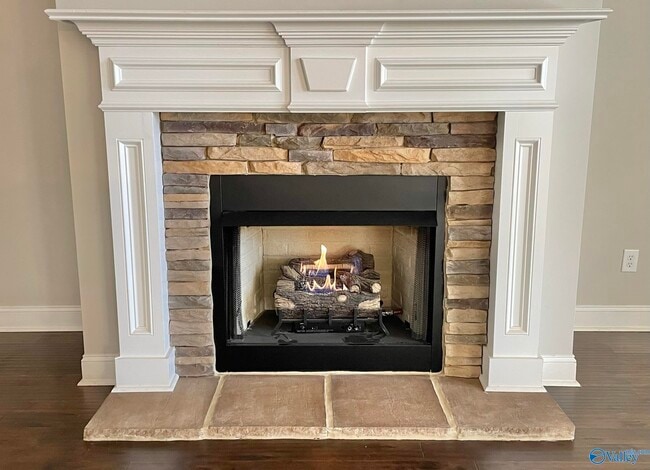 Building Photo - 12821 Hudbug Dr