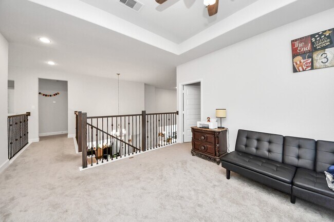 Building Photo - 5506 Onyx Fls Dr