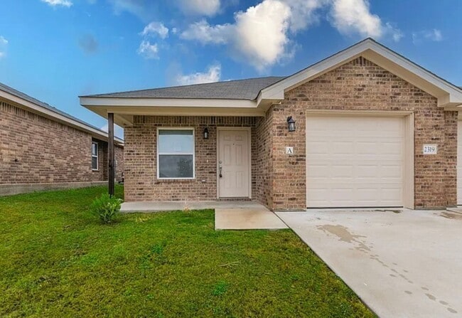 Building Photo - Cozy Duplex in Temple, Ready for Move-In!