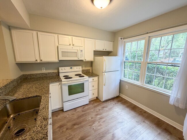 Building Photo - 5324 SW 88 Ct