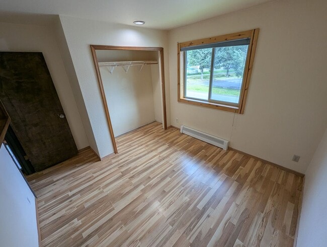 Building Photo - 8496 Thunder Mountain Rd