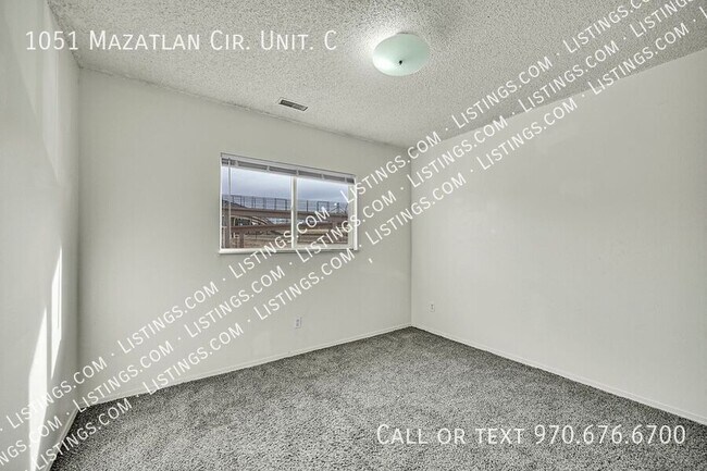 Building Photo - 1051 Mazatlan Cir