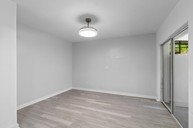 Building Photo - 1831 Juno Rd