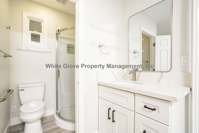 Building Photo - Remodeled 3 Bedroom Fullerton Home