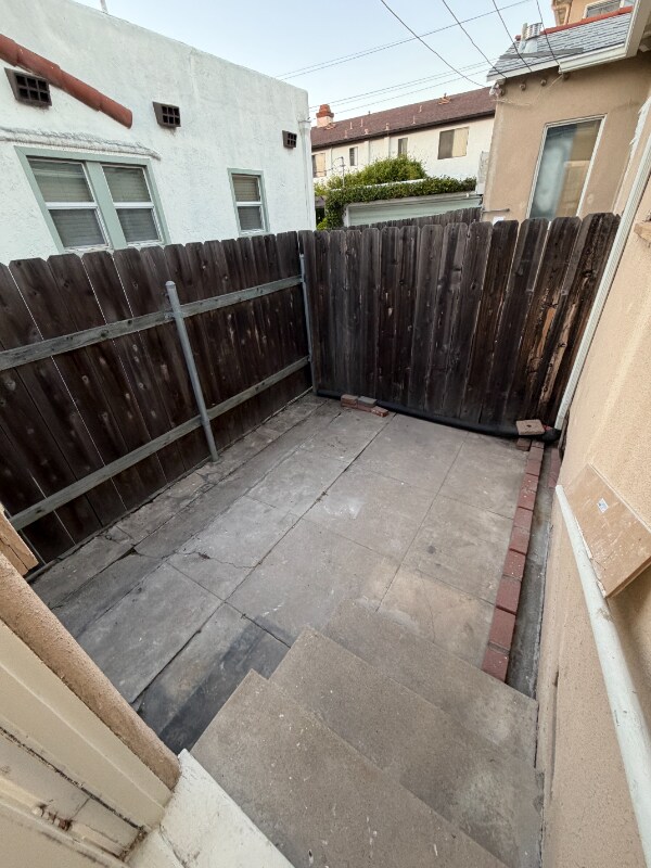 Building Photo - 1642 Madison Ave