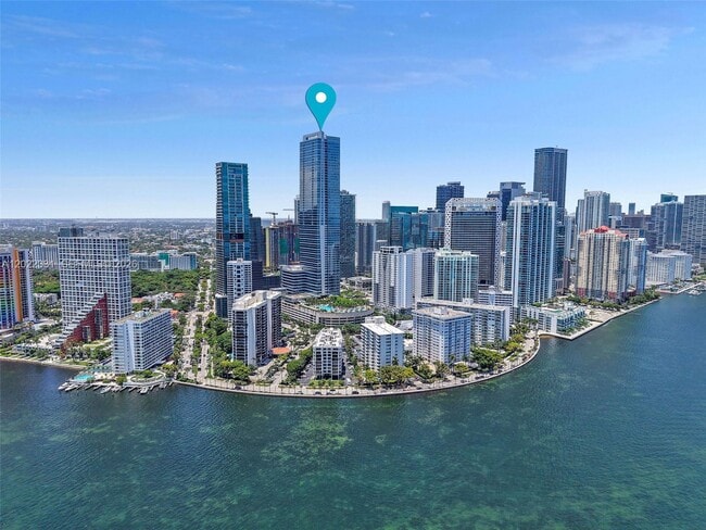 Building Photo - 1435 Brickell Ave