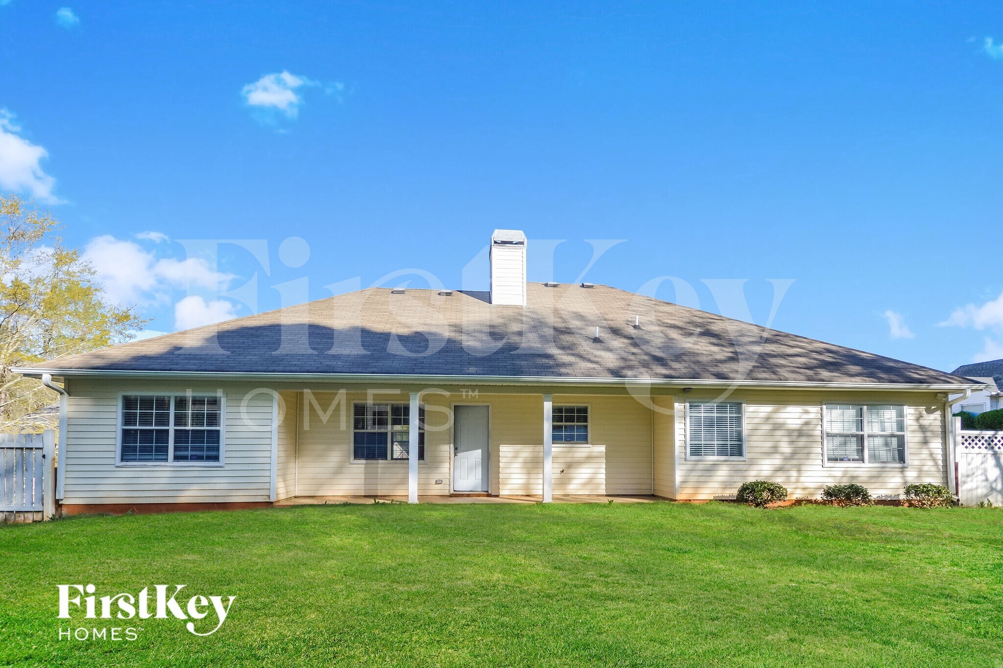 Building Photo - 145 Vinny's Way