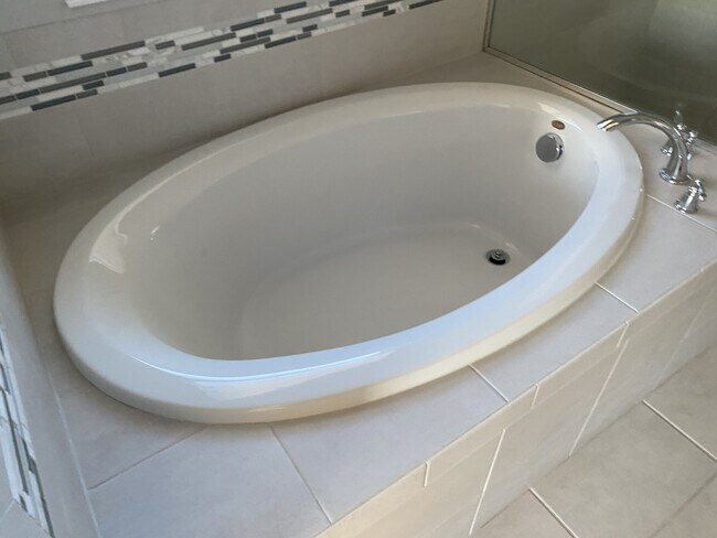 Building Photo - 1039 Wildmeadow Run