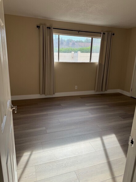 Bedroom 1 - 1250 E Shaw Ave