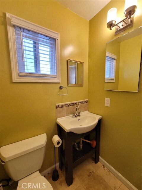 Building Photo - 321 Manhattan Ave