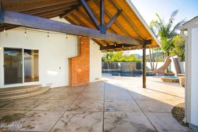 Building Photo - 961 Riopelle Ct