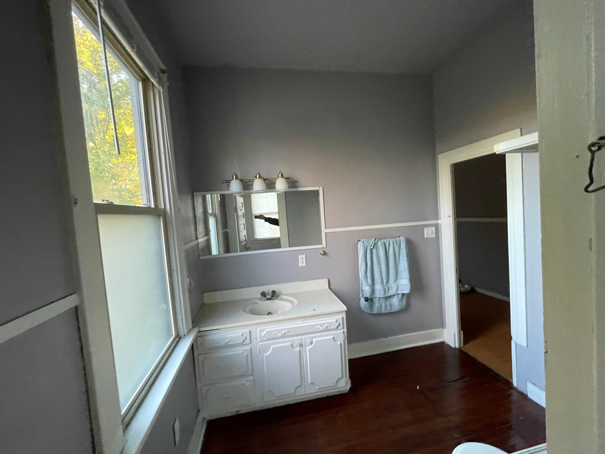 Building Photo - 1006 State St