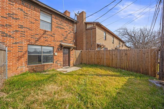 Building Photo - 1006 Bland Dr