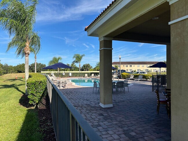 Building Photo - Peaceful 4 Bedroom 3 Full Bath Townhome In...