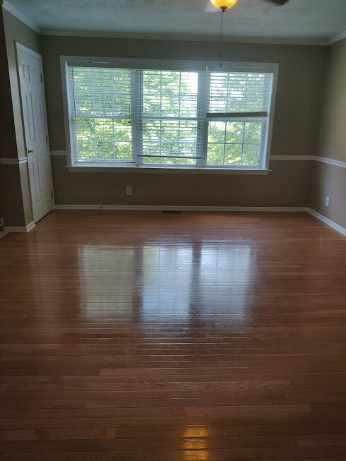 Building Photo - 103 E Gorgas Ln