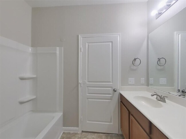 Building Photo - 6718 Atlasridge Dr