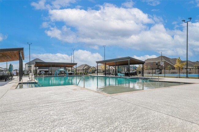 Building Photo - 3405 Pat Mayse Dr