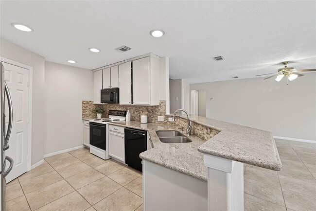 Building Photo - 20722 Smokey Sage Dr