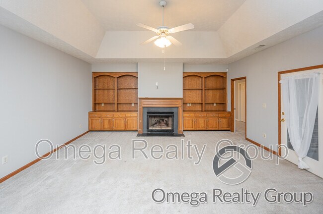 Building Photo - 6928 Cherry Creek Dr