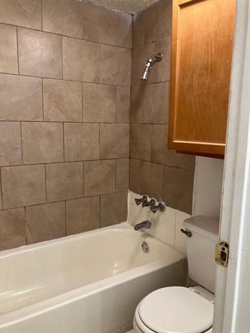 Building Photo - 7152 Fair Oaks Ave