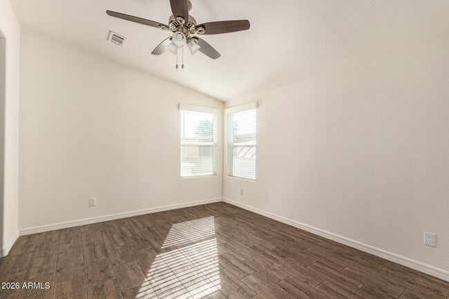 Building Photo - 10810 N 91st Ave