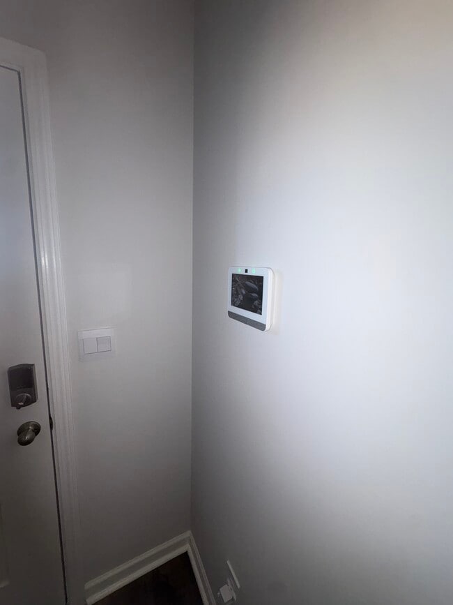 Building Photo - 4316 Oswin Dr