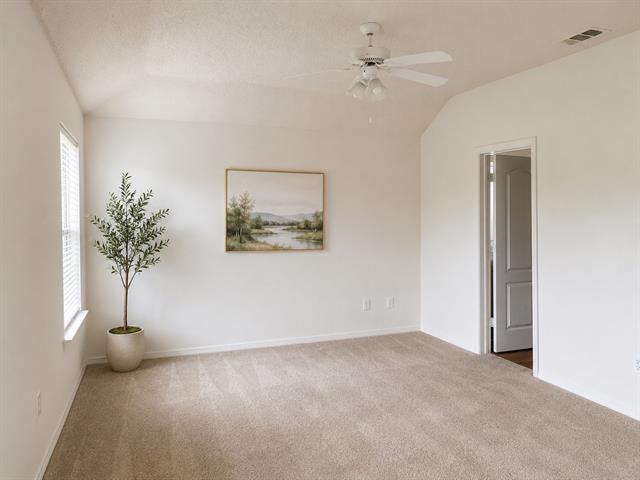 Building Photo - 208 Orchard Trail