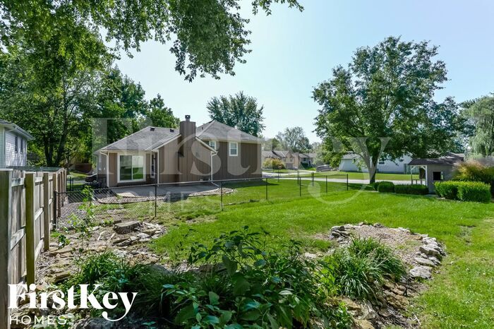 Building Photo - 510 Buena Vista Dr