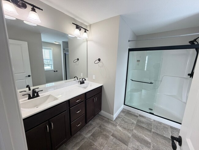 Building Photo - 754 Sedgegrass Dr