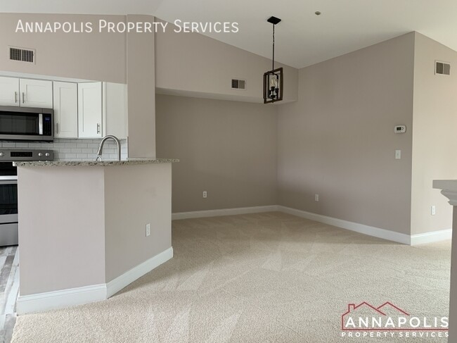 Building Photo - 50j Sandstone Ct
