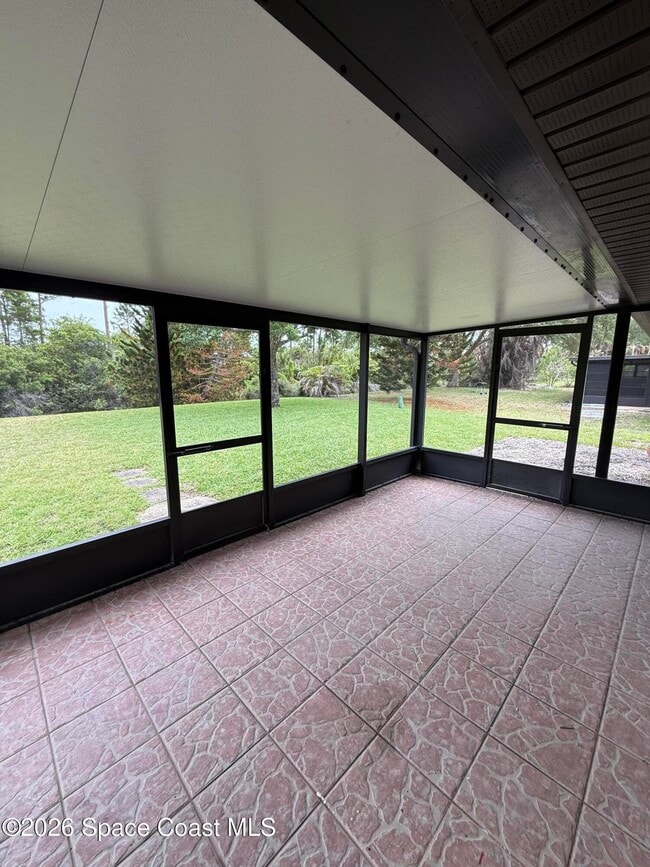 Building Photo - 610 Soto Grande Ct